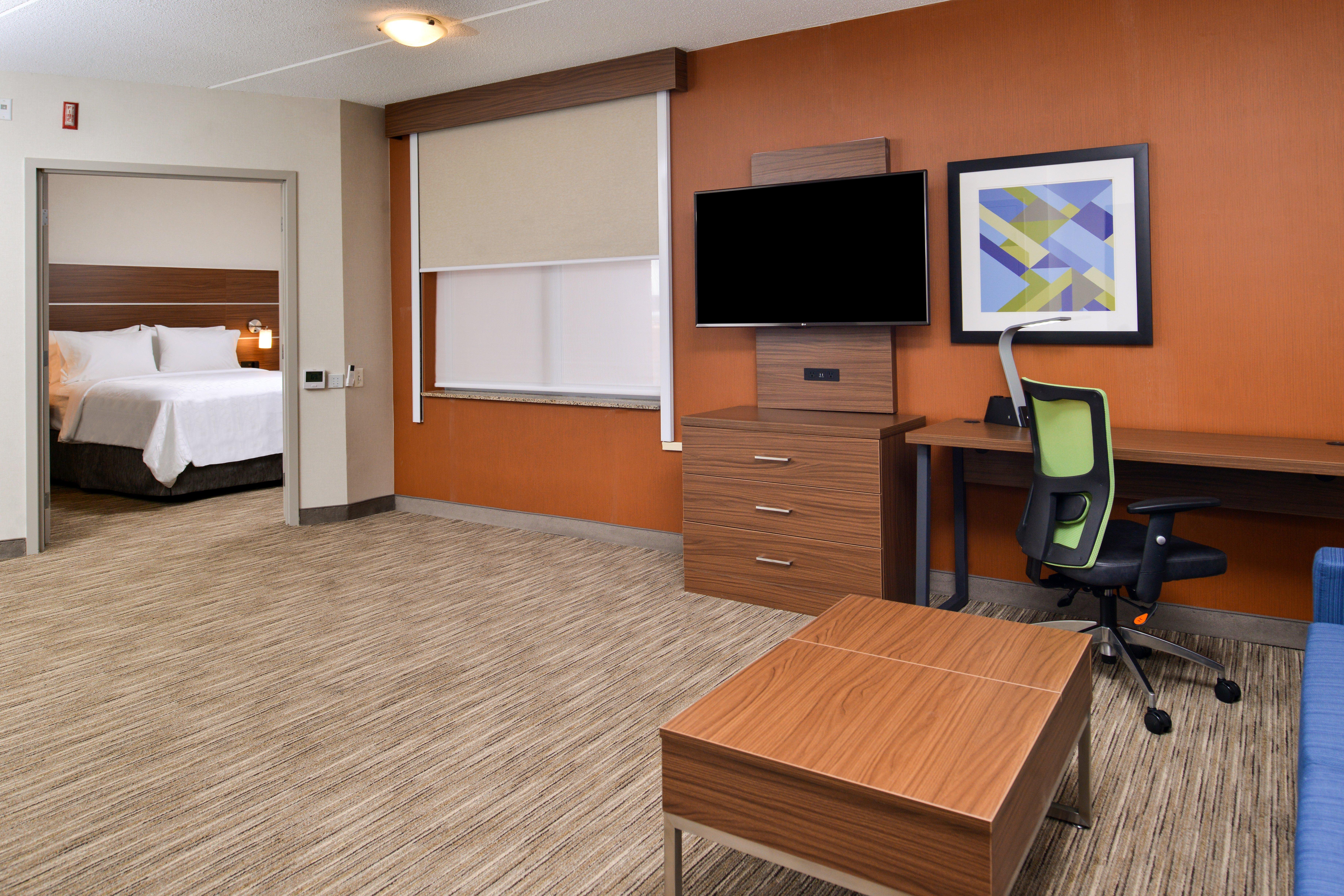 Holiday Inn Express & Suites Buffalo Downtown By Ihg Exterior photo