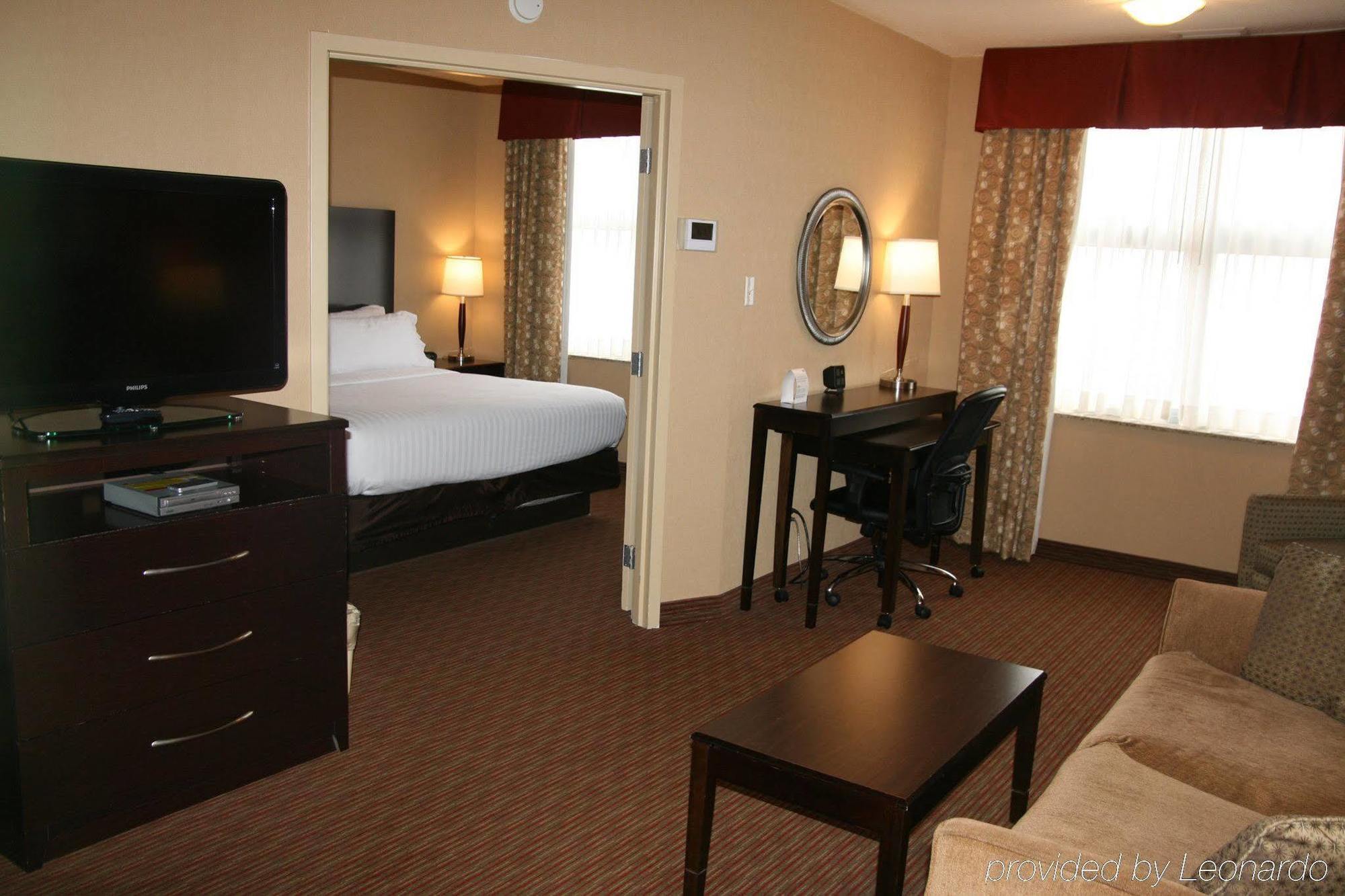 Holiday Inn Express & Suites Buffalo Downtown By Ihg Exterior photo