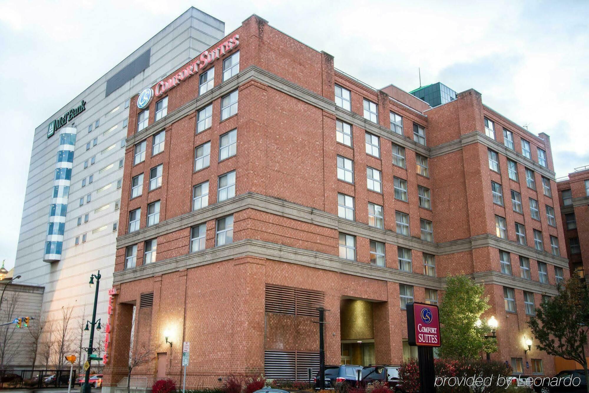 Holiday Inn Express & Suites Buffalo Downtown By Ihg Exterior photo