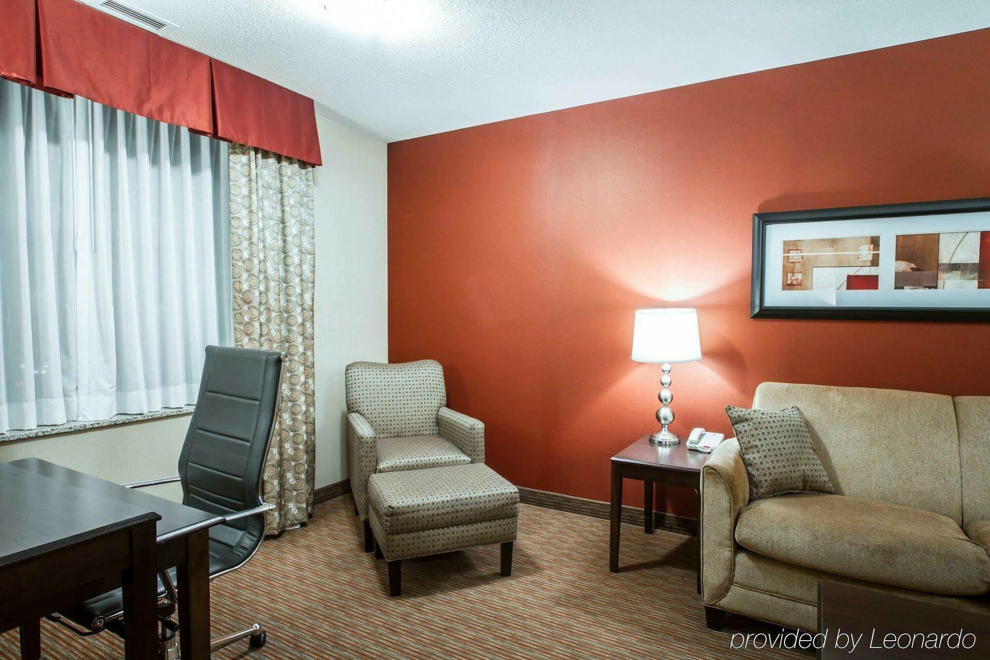 Holiday Inn Express & Suites Buffalo Downtown By Ihg Exterior photo